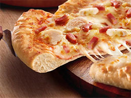 Chicago Town Takeaway Classic Crust Chicken & Bacon Melt